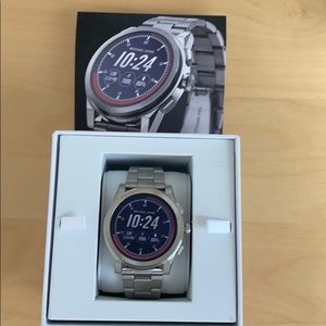 Michael Kors Smart Watch Classic Silver